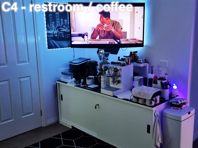 Gaming room - corner 4